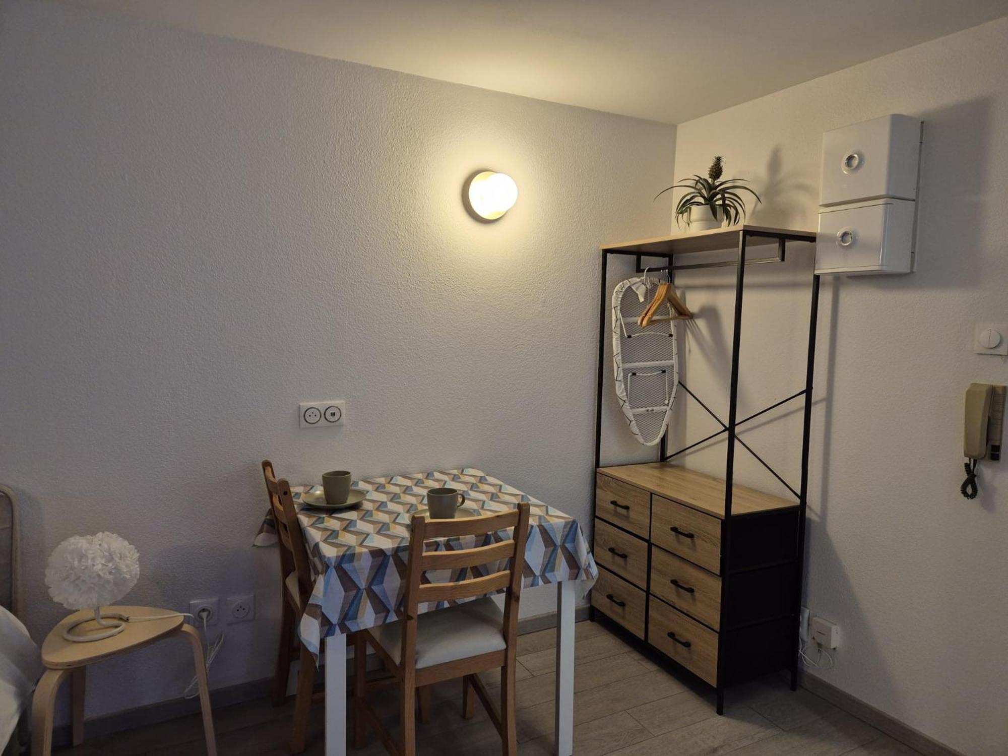 Apartment De Charme Avec Jacuzzi - Escapade Relaxante *